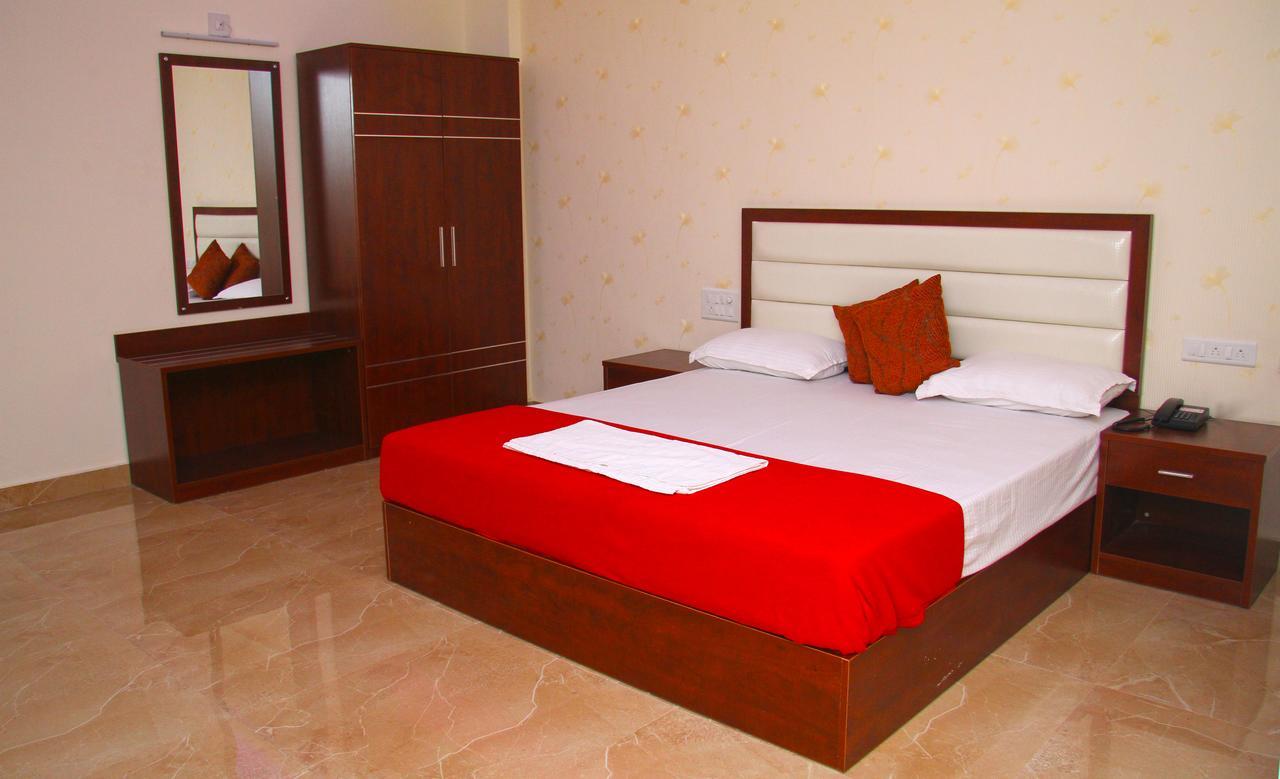 Hotel Kateel International Karkal Luaran gambar